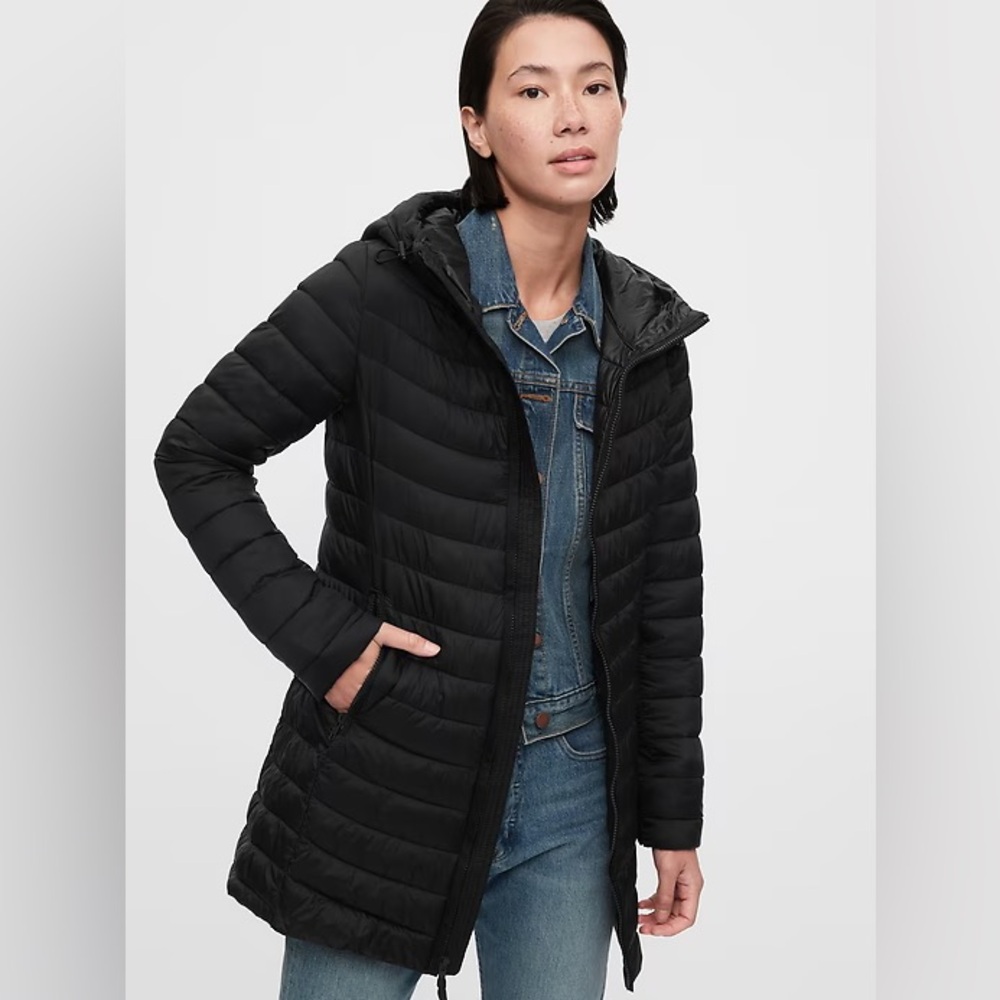 GAP Lightweight Upcycled Puffer S TALL